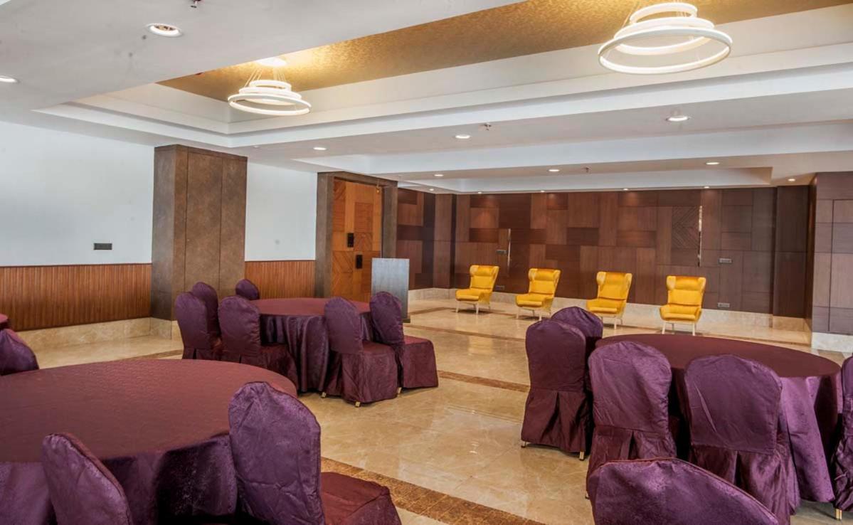 Hotel Sonar Bangla Taki Hasnabad Ngoại thất bức ảnh